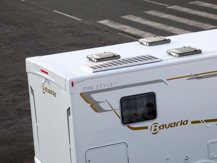 Panneau solaire sur un camping-car Bavaria